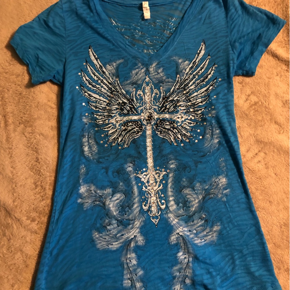 Women’s t shirt